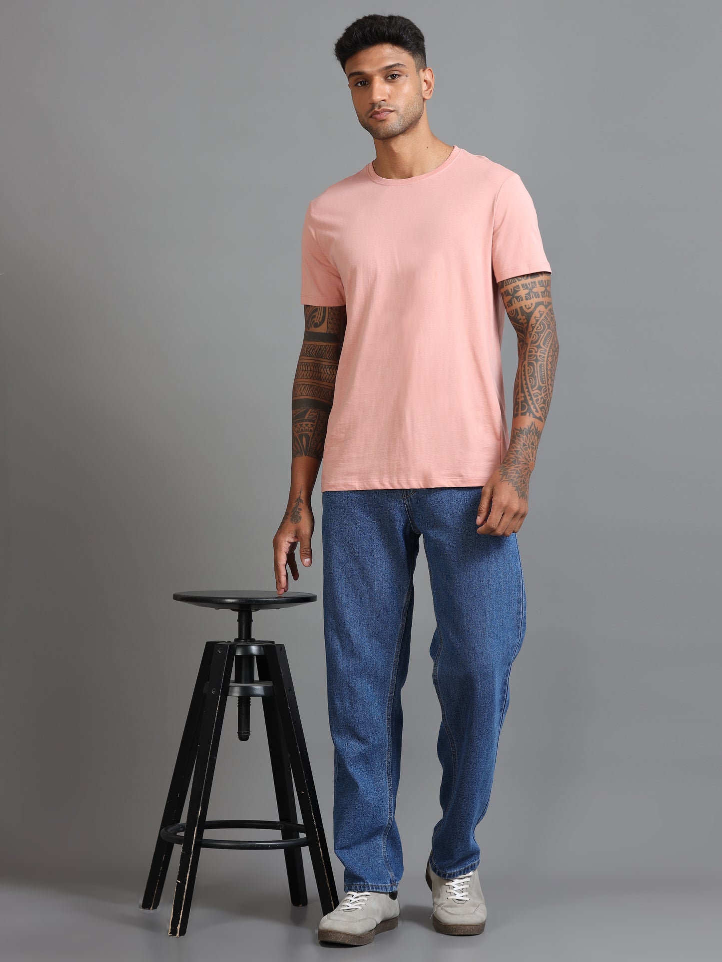 Crew Neck Men Solid T-Shirt - Pink