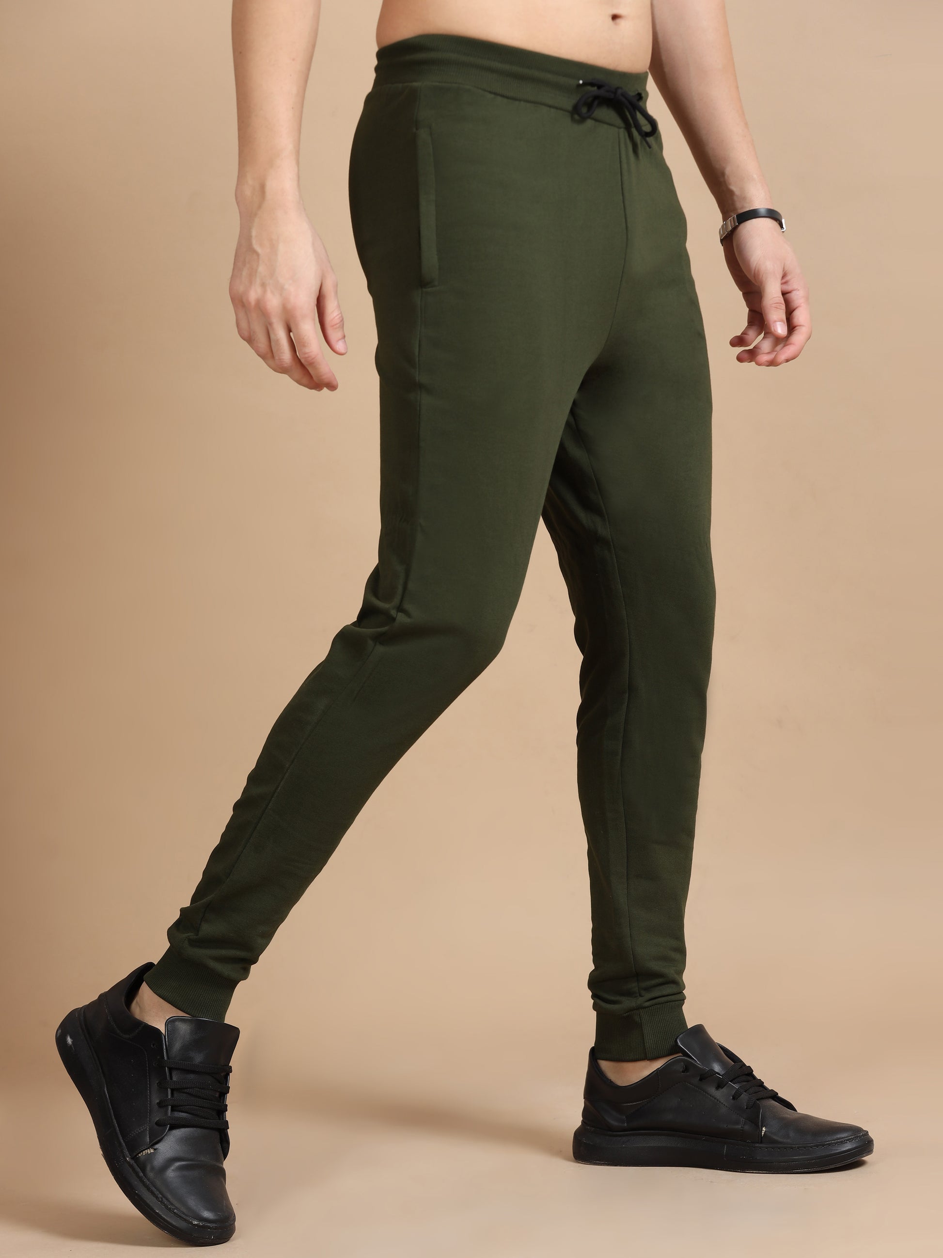  Men Olive Cotton Joggers Pant